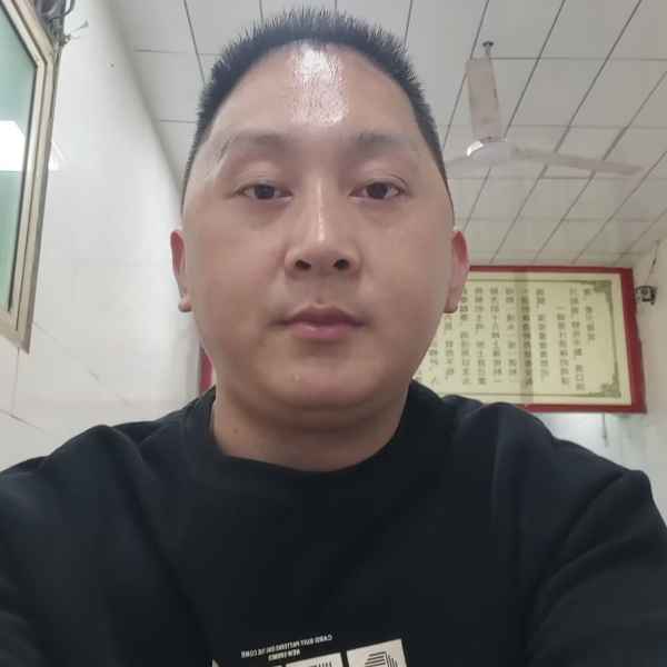 陕西35岁单身帅哥真诚找对象-鹤壁相亲网