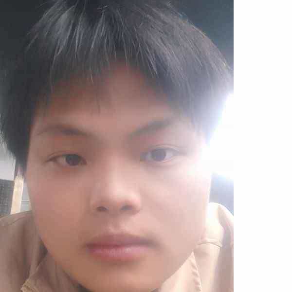 河南20岁单身帅哥真诚找对象-鹤壁征婚相亲网