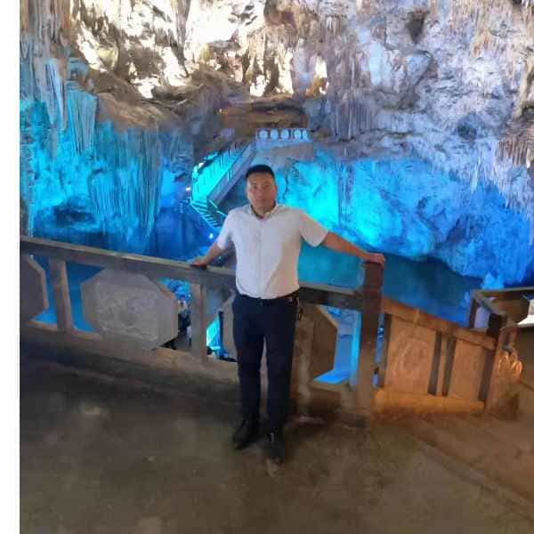 云南34岁单身帅哥真诚找对象-鹤壁征婚相亲网