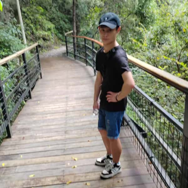 浙江28岁单身帅哥真诚找对象-鹤壁征婚相亲网