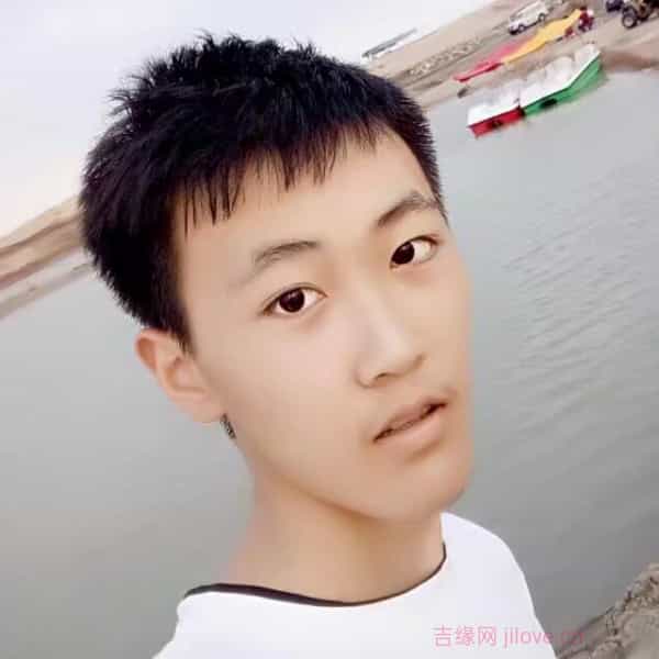 河南24岁单身帅哥真诚找对象-鹤壁征婚相亲网