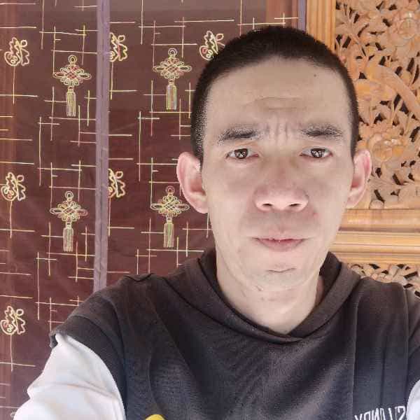 37岁岁云南单身帅哥 - 鹤壁吉缘网