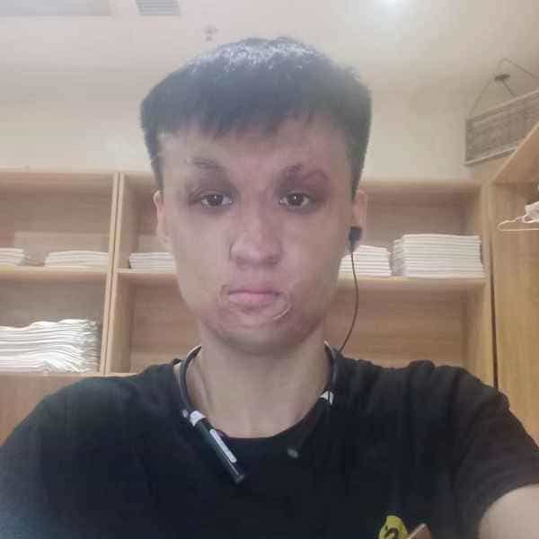 27岁岁山东单身帅哥 - 鹤壁吉缘网