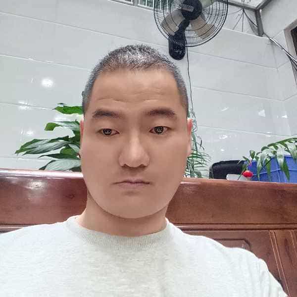37岁岁福建单身帅哥 - 鹤壁吉缘网