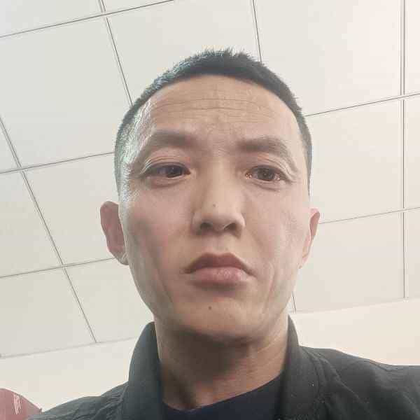 40岁岁四川单身帅哥 - 鹤壁吉缘网