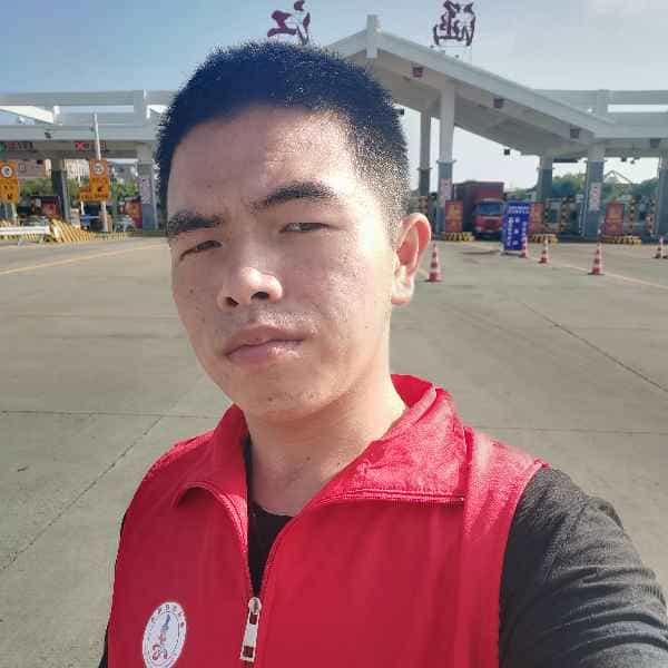 24岁岁福建单身帅哥 - 鹤壁吉缘网