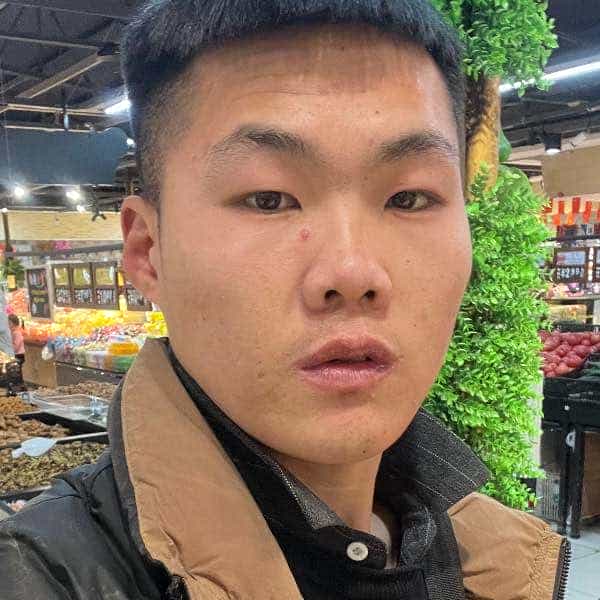 28岁岁河南单身帅哥 - 鹤壁吉缘网
