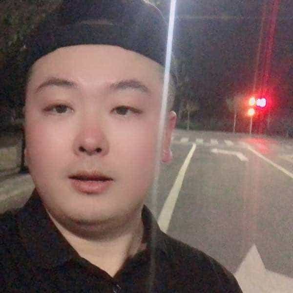 31岁岁辽宁单身帅哥 - 鹤壁吉缘网