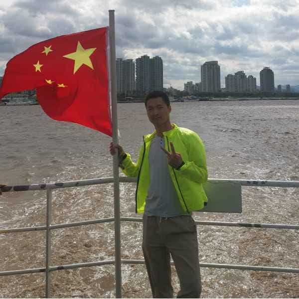 31岁岁浙江单身帅哥 - 鹤壁吉缘网