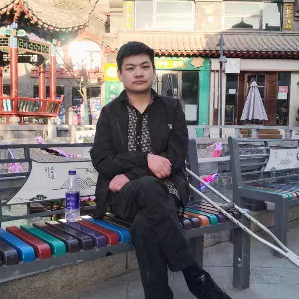 35岁岁甘肃单身帅哥 - 鹤壁吉缘网