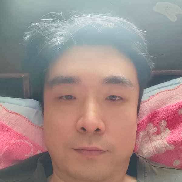 43岁岁河南单身帅哥 - 鹤壁吉缘网