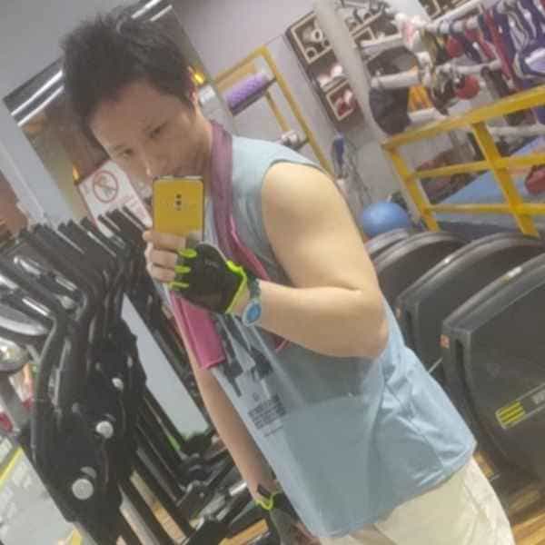 37岁岁广东单身帅哥 - 鹤壁吉缘网