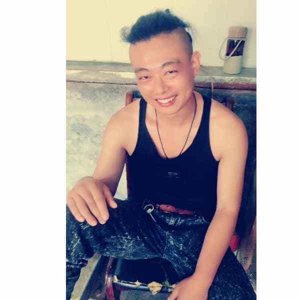 38岁岁山东单身帅哥 - 鹤壁吉缘网