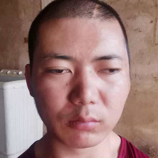 35岁岁云南单身帅哥 - 鹤壁吉缘网