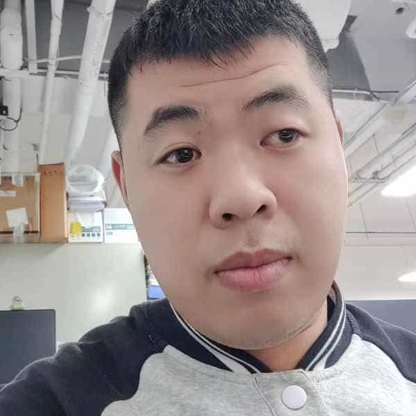 32岁岁北京单身帅哥 - 鹤壁吉缘网