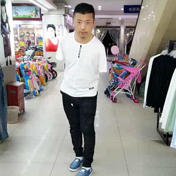 35岁岁河南单身帅哥 - 鹤壁吉缘网